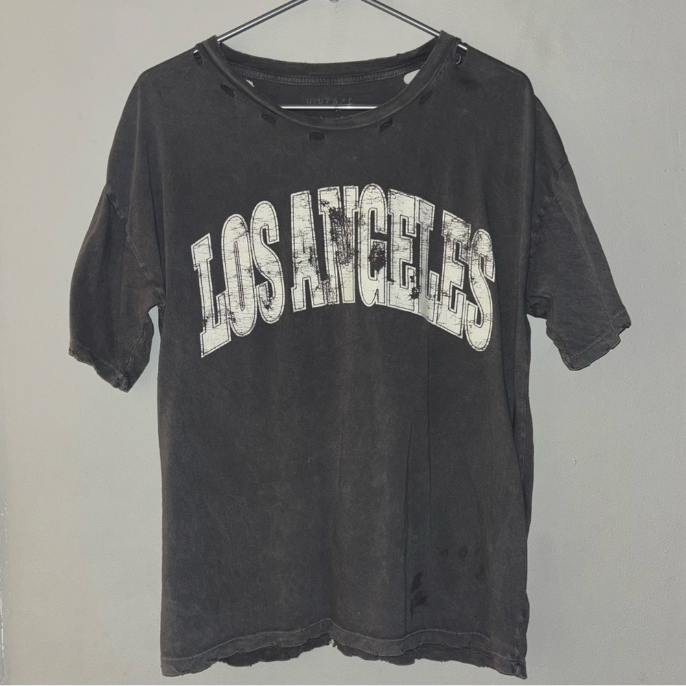 Los Angeles Graphic Tee